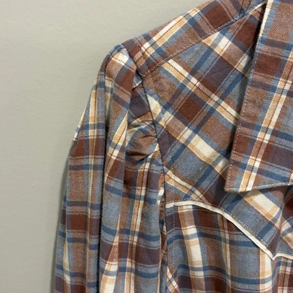 Western Flannel Shirt - Picture 5 of 5